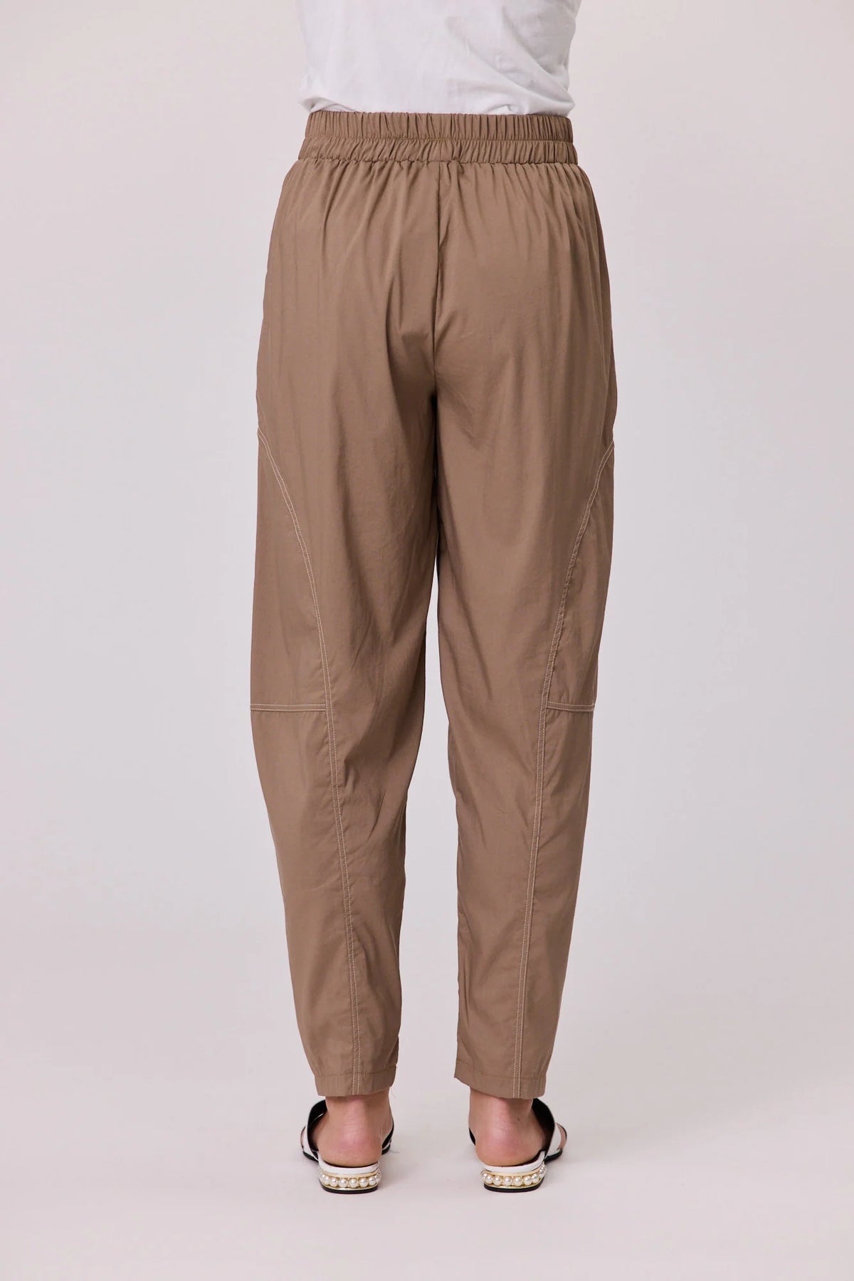 Contrast Stitch Barrel Pant
