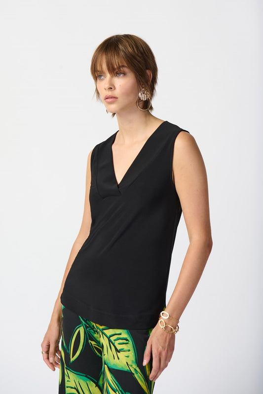 JR 241239 Top S/L V neck Black Sale