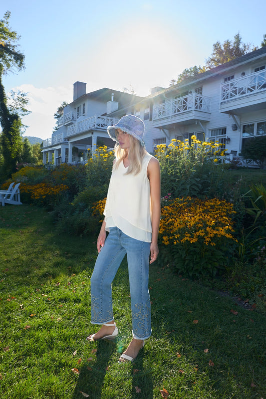 Palm Tree Mid-rise Cropped Jeans