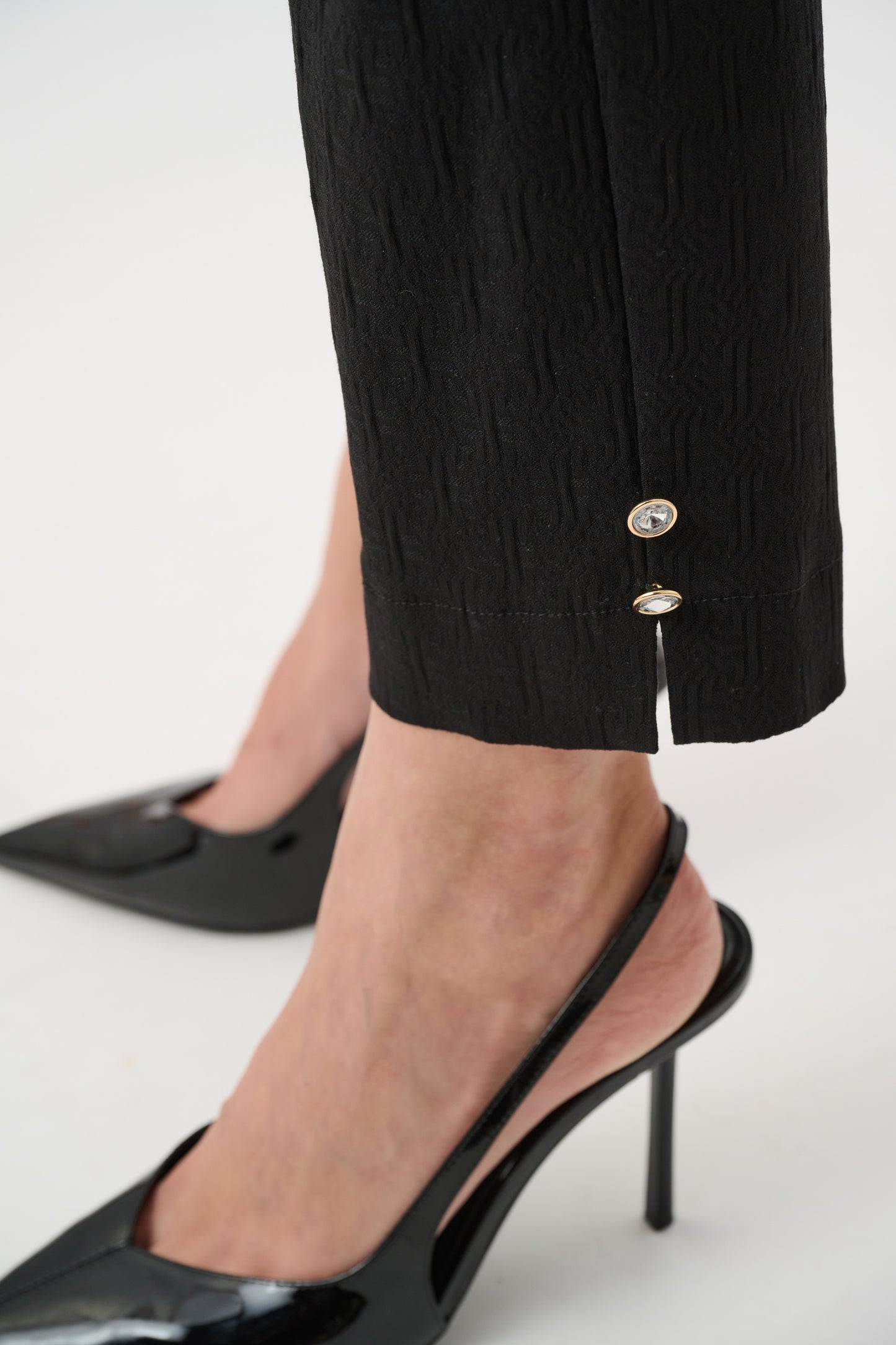Slim Mid-rise Formal Trousers
