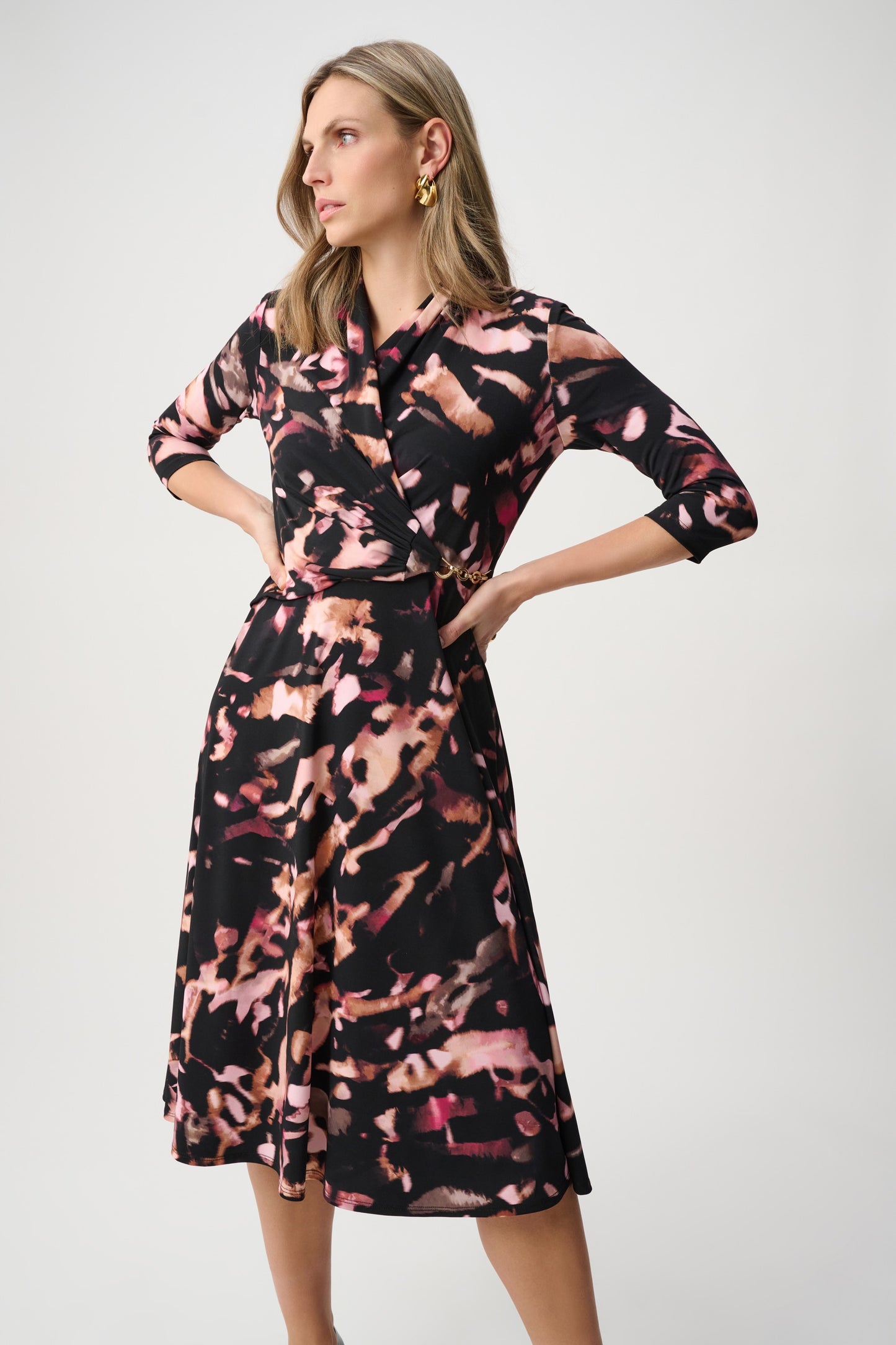 Knee-length Wrap Dress