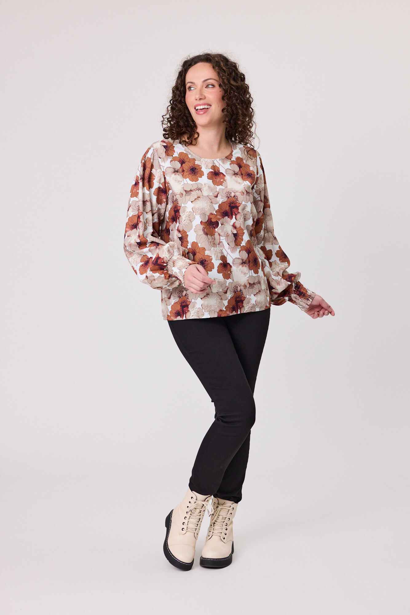 Reims Cuff Top Tan