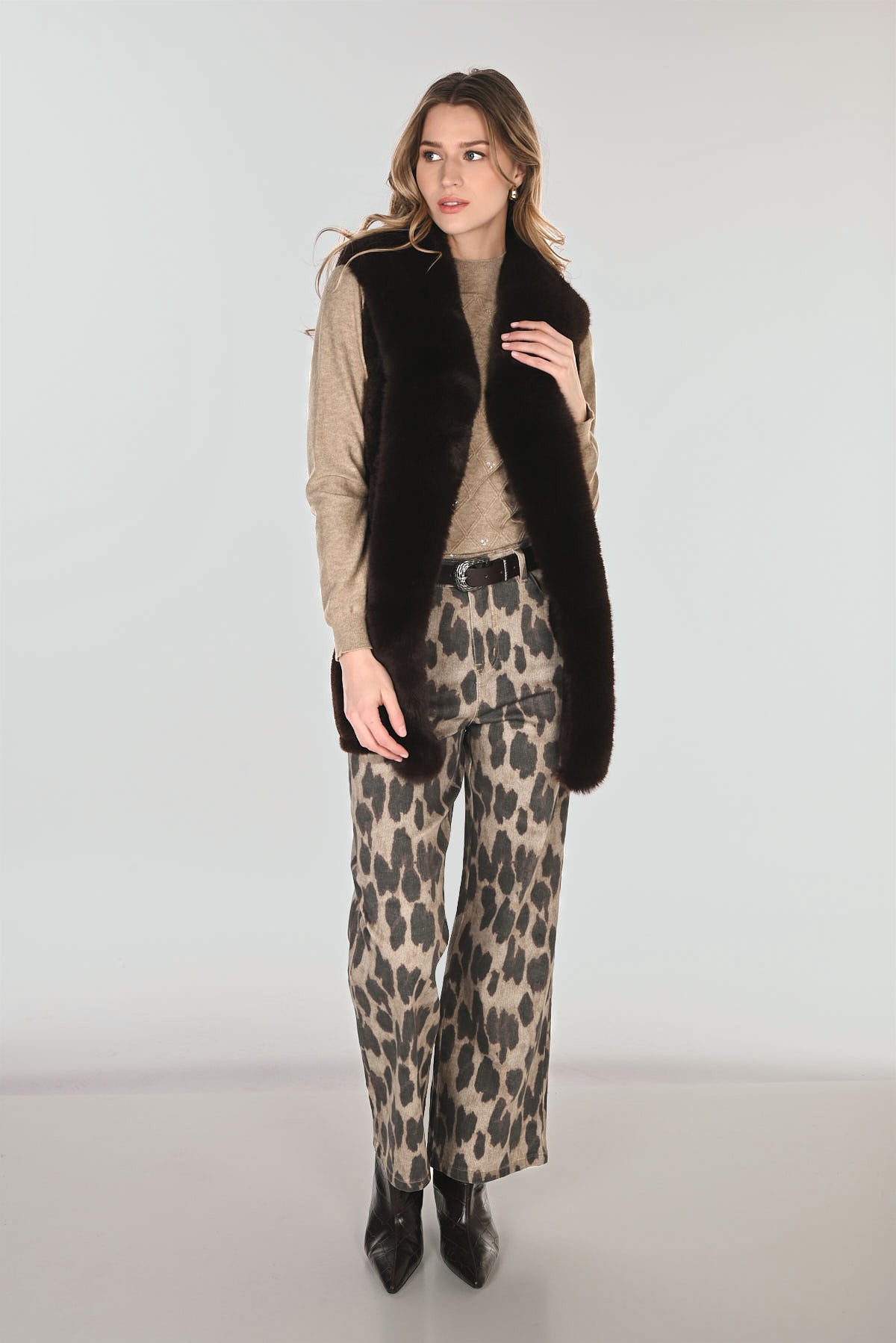Wide Leg Leopard Print Jeans