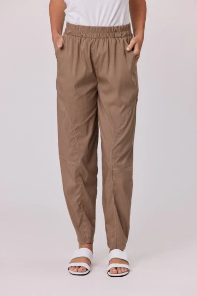 Contrast Stitch Barrel Pant